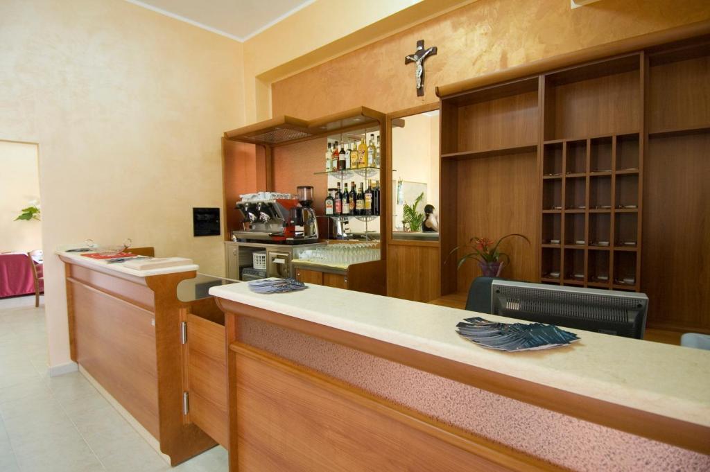 Albergo L'Approdo Lesina Exterior photo